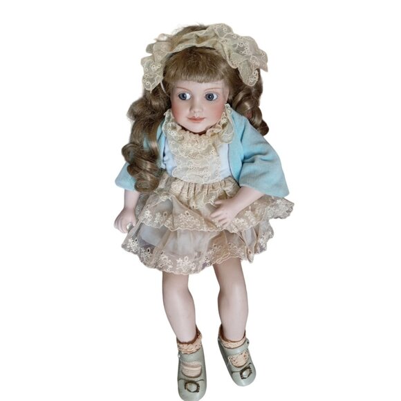 Vintage 1985 Cindy McClure Forget-Me-Not Doll - Picture 1 of 12